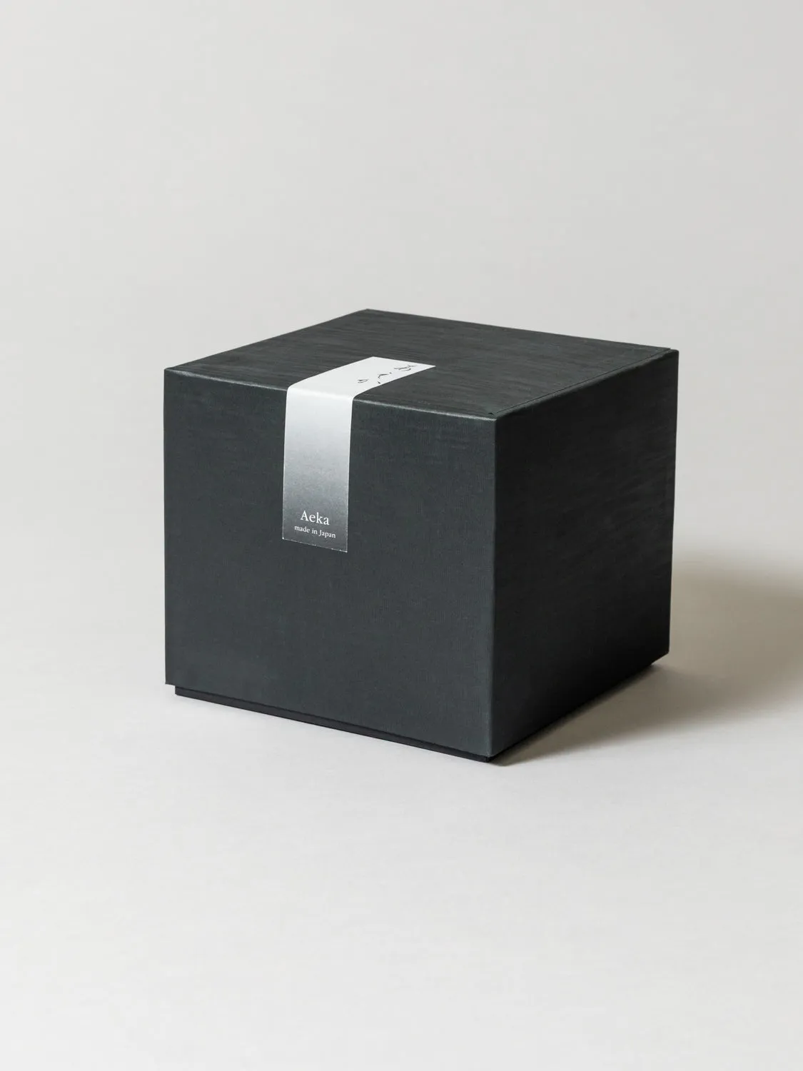 AEKA Object Footed Vase, Black