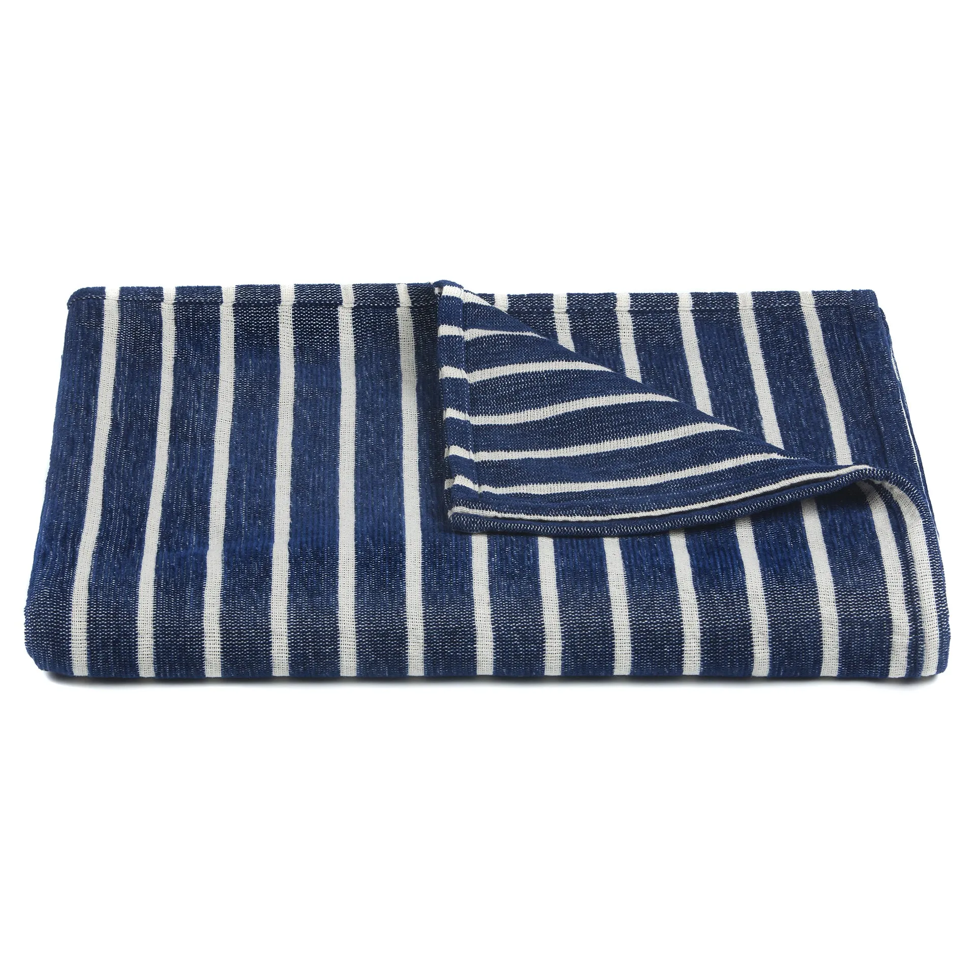 Aria Throw