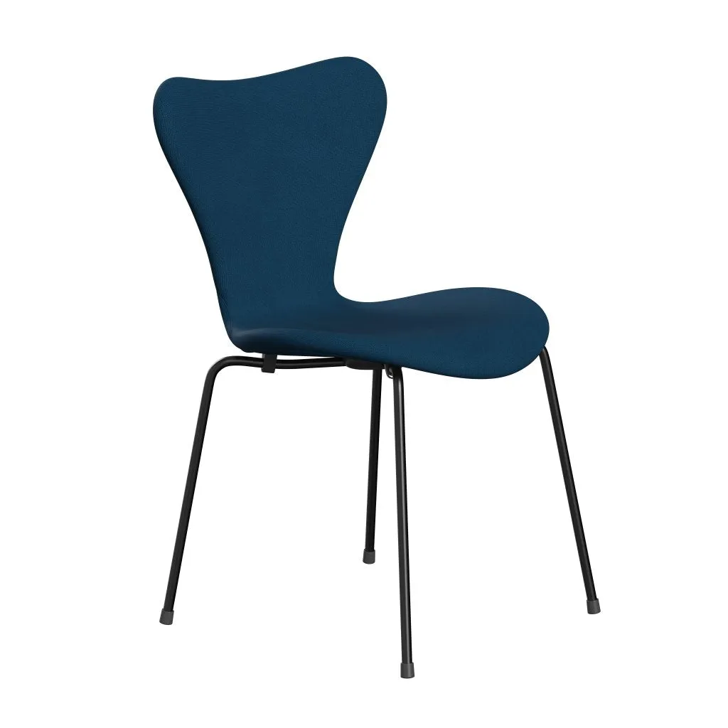 Fritz Hansen Series 7™ Chair Full Upholstery, Black/Fame Dark Blue Brown