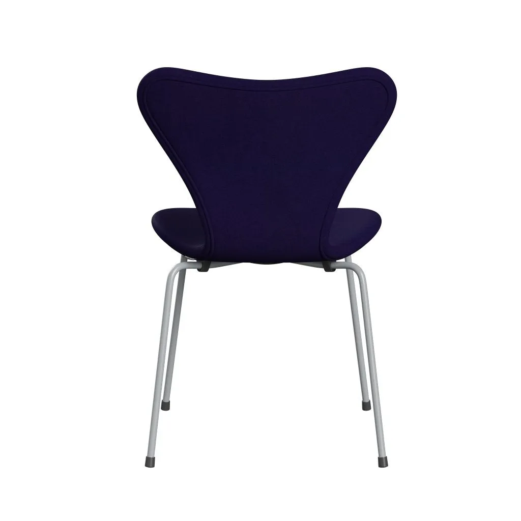 Fritz Hansen Series 7™ Chair Full Upholstery, Silver Grey/Divina Violet Dark (Div692)