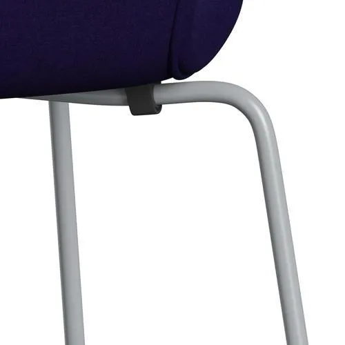 Fritz Hansen Series 7™ Chair Full Upholstery, Silver Grey/Divina Violet Dark (Div692)