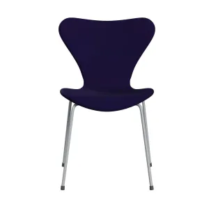 Fritz Hansen Series 7™ Chair Full Upholstery, Silver Grey/Divina Violet Dark (Div692)