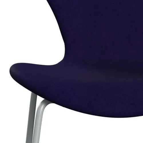 Fritz Hansen Series 7™ Chair Full Upholstery, Silver Grey/Divina Violet Dark (Div692)