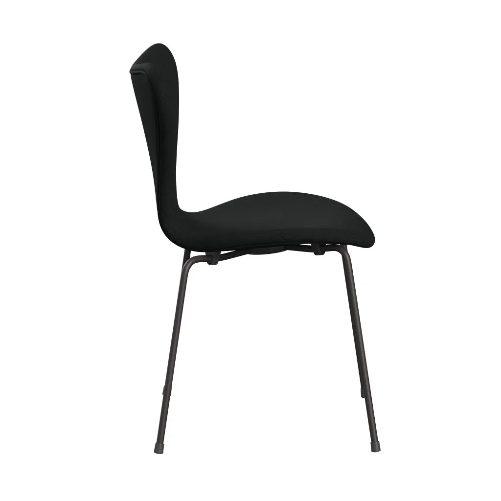 Fritz Hansen Series 7™ Chair Full Upholstery, Warm Graphite/Steelcut Black