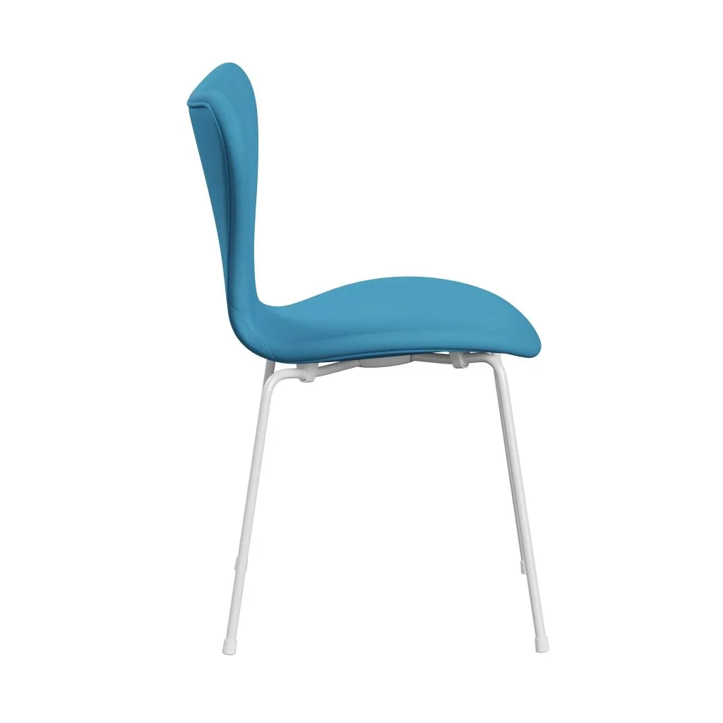 Fritz Hansen Series 7™ Chair Full Upholstery, White/Comfort Light Blue (C66010)