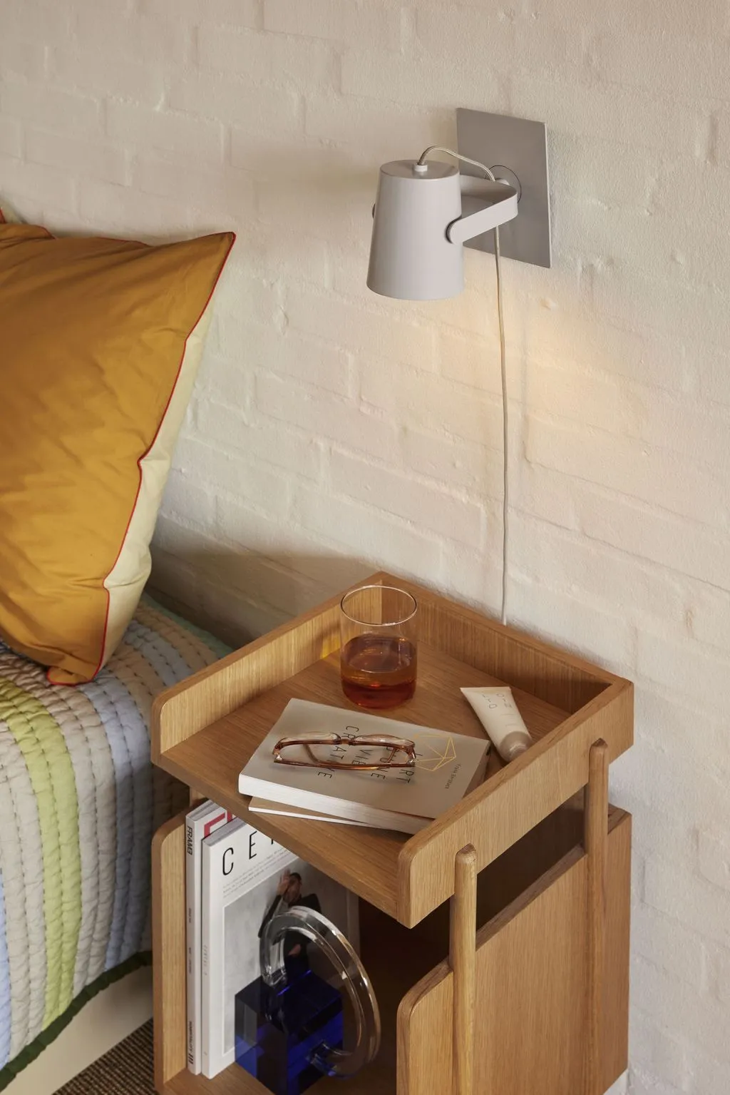 Hbsch Ardent Wall Lamp, Light Grey