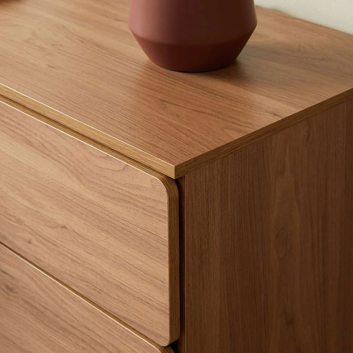 Leeroy Six Drawer - Hazelnut Mocka