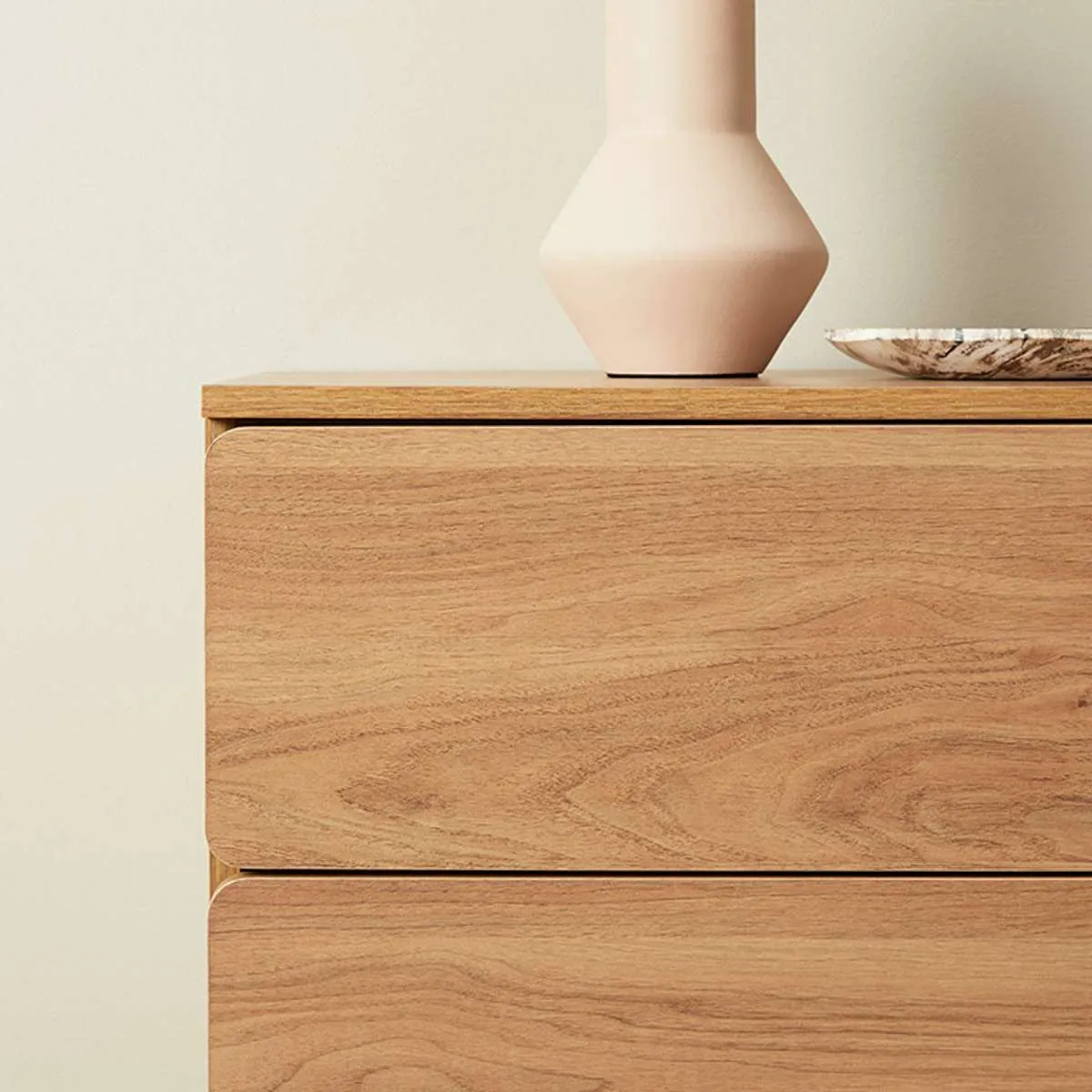 Leeroy Six Drawer - Hazelnut Mocka