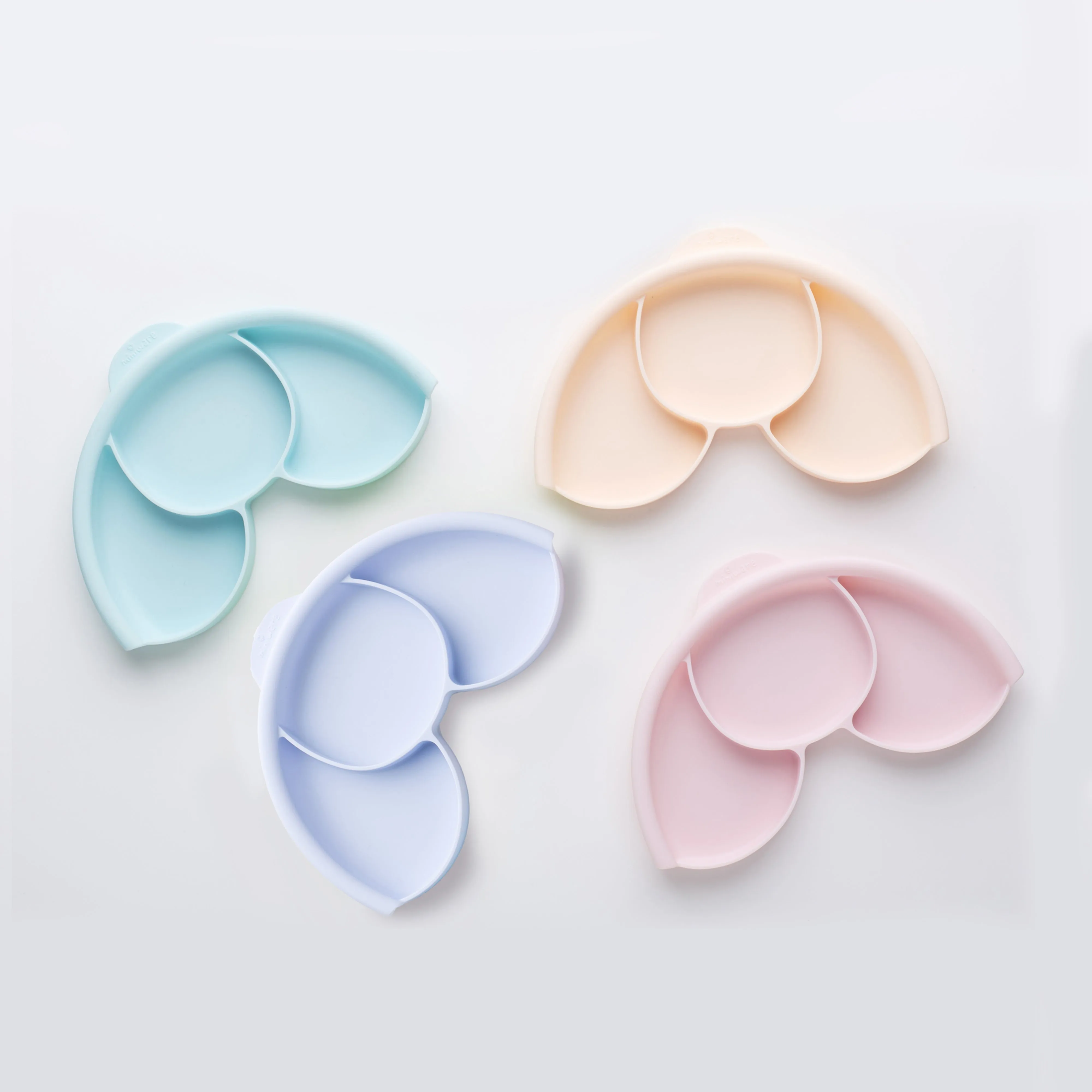 Miniware Silicone Smart Divider in Mint