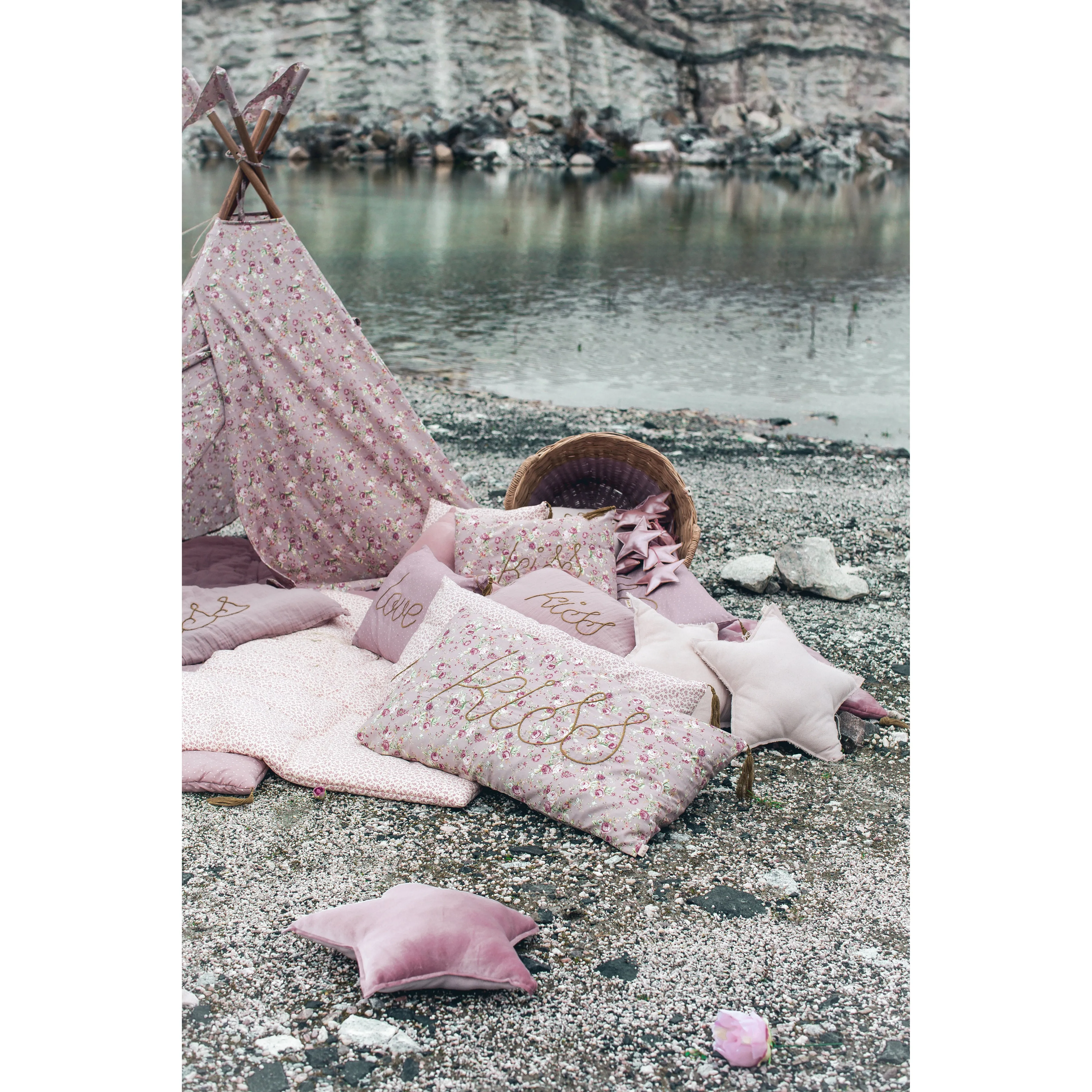 Numero 74 Pillow Case Dusty Pink