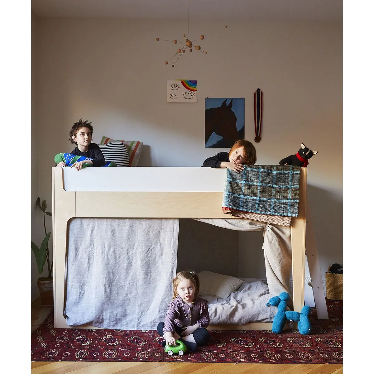 Oeuf Perch Nest Bed