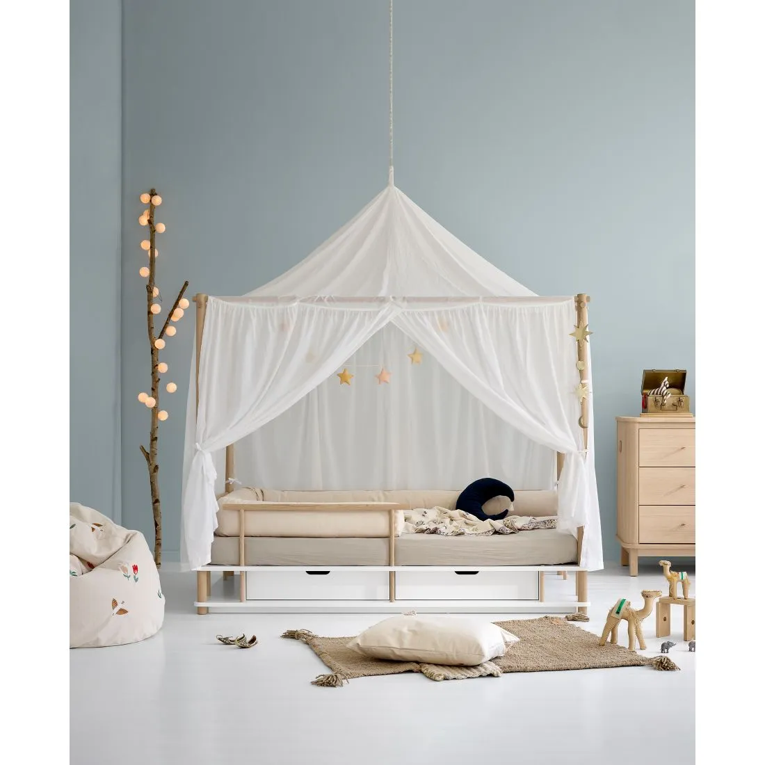 Oliver Furniture Camp Canopy Bed - White/Oak