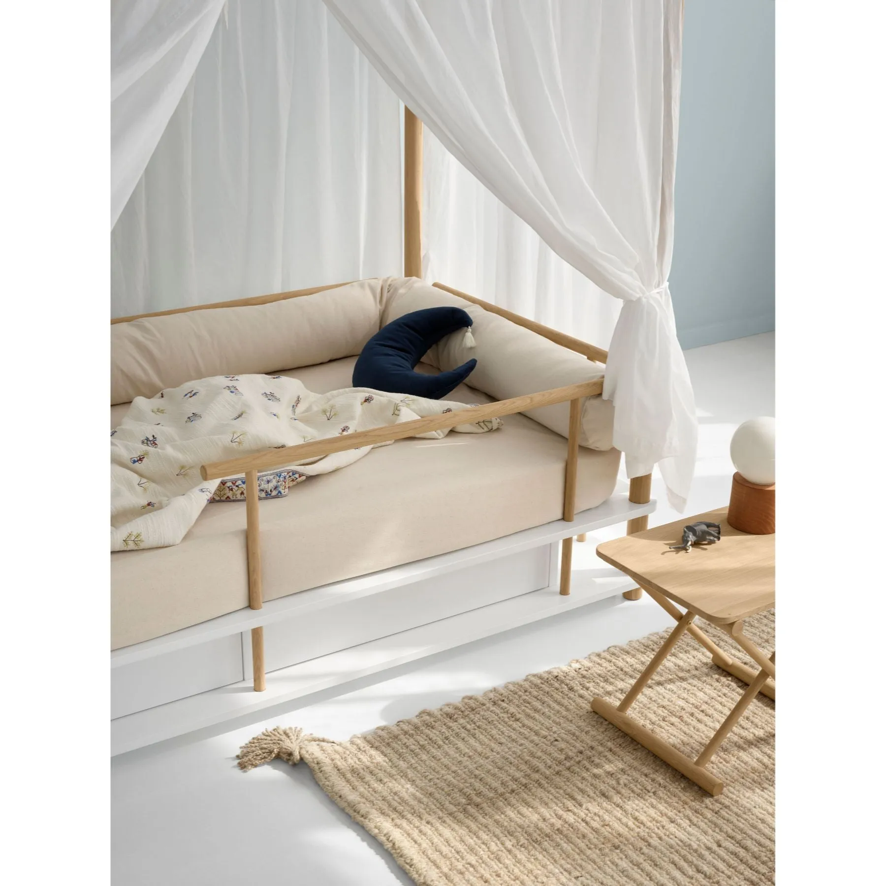Oliver Furniture Camp Canopy Bed - White/Oak