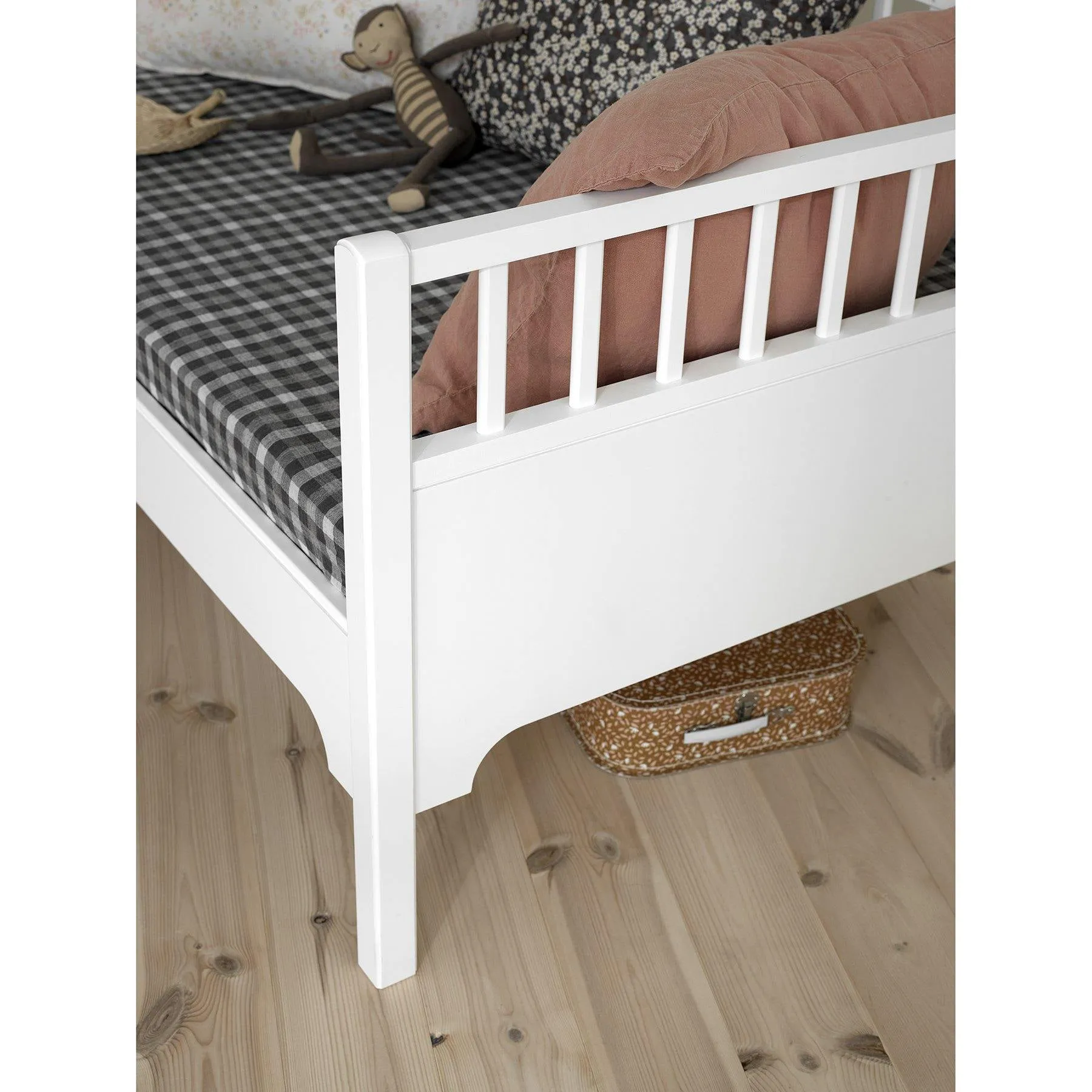 Oliver Furniture Seaside Classic Junior Day Bed