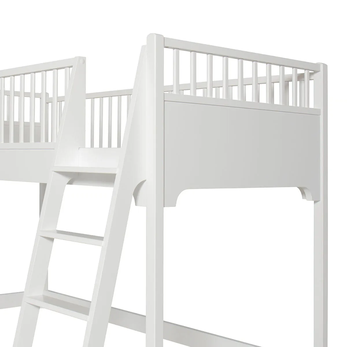 Oliver Furniture Seaside Classic Low Loft Bed (Pre-Order; Est. Delivery in 6-10 Weeks)