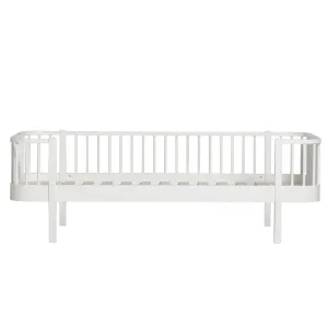 Oliver Furniture Wood Day Bed White