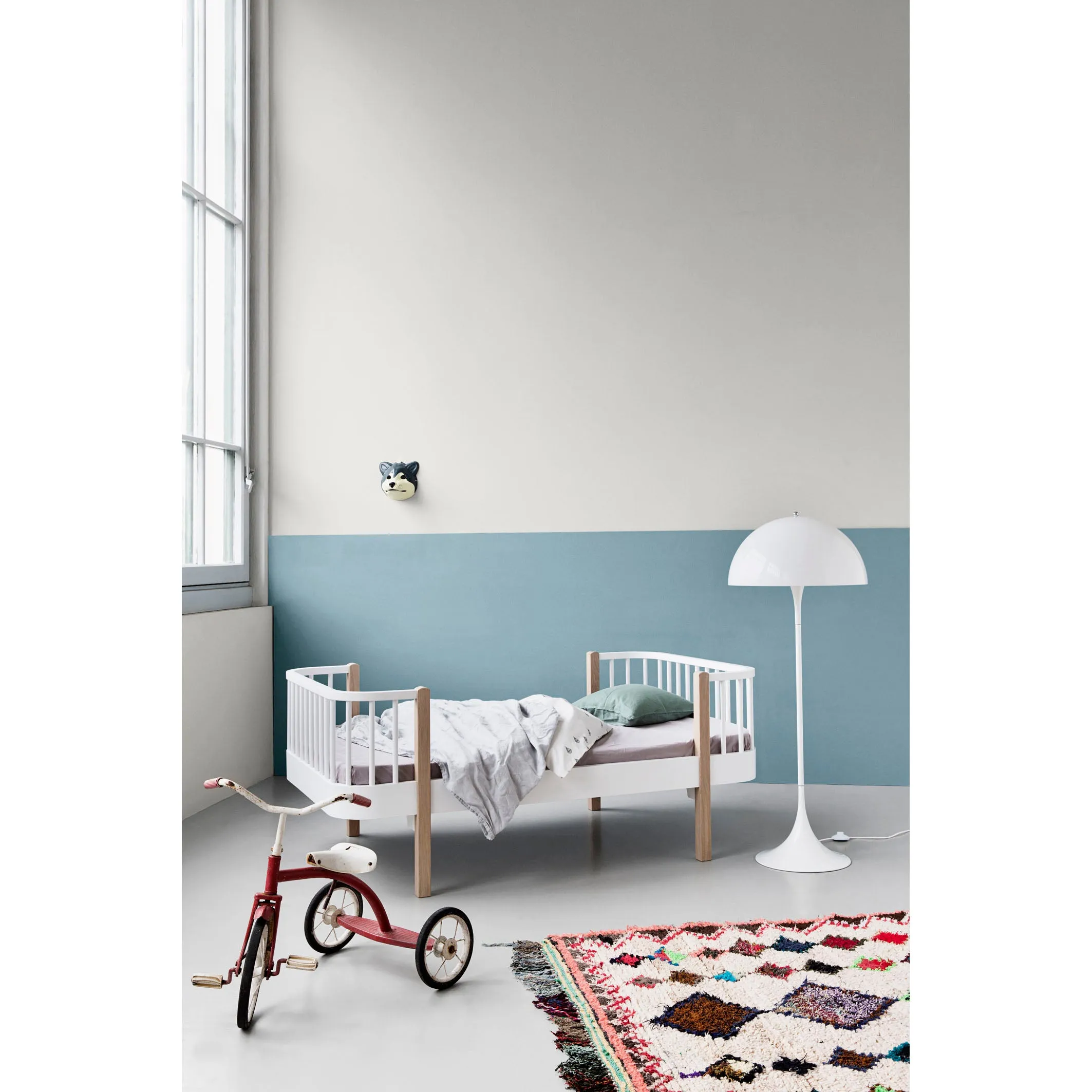 Oliver Furniture Wood Junior Bed White/Oak (Pre-Order; Est. Delivery in 6-10 Weeks)