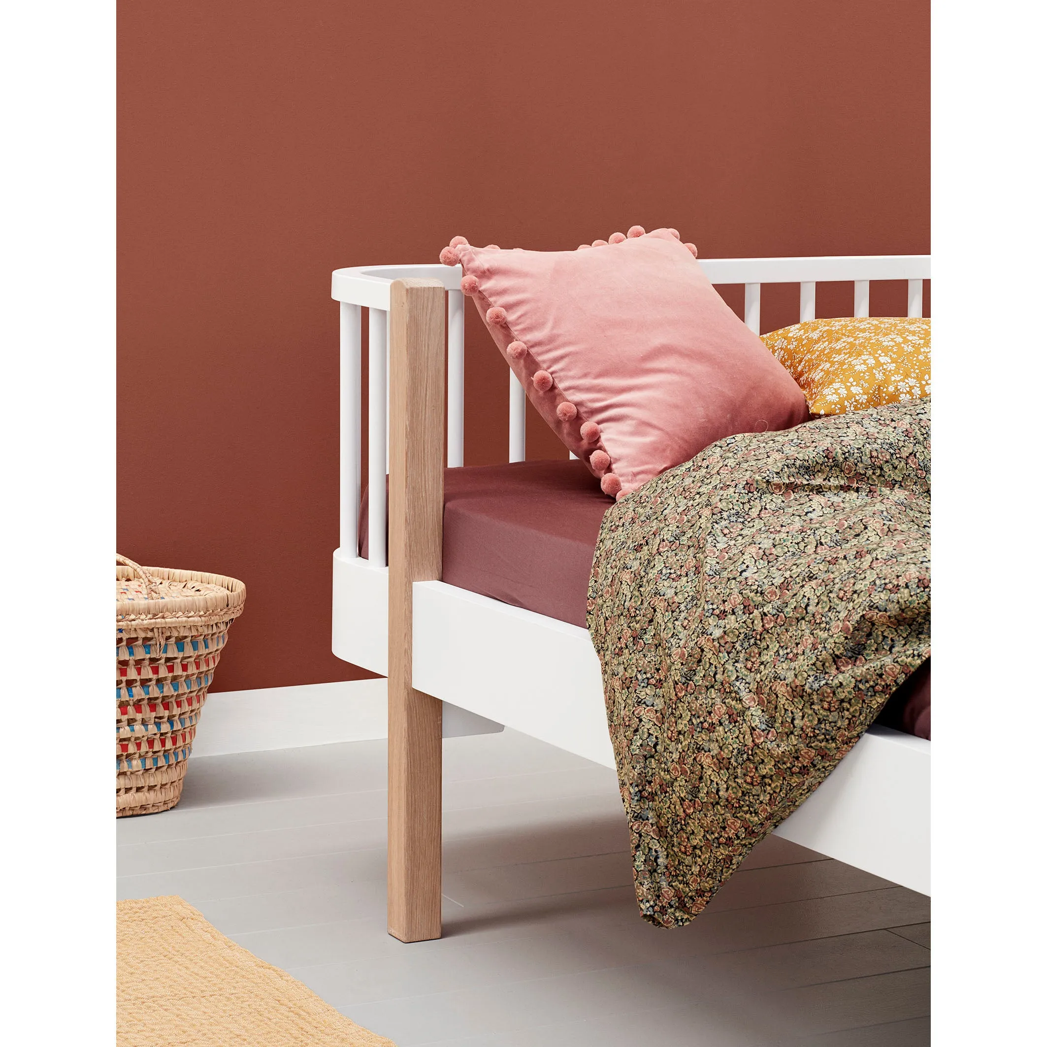 Oliver Furniture Wood Junior Day Bed White (Pre-Order; Est. Delivery in 6-10 Weeks)