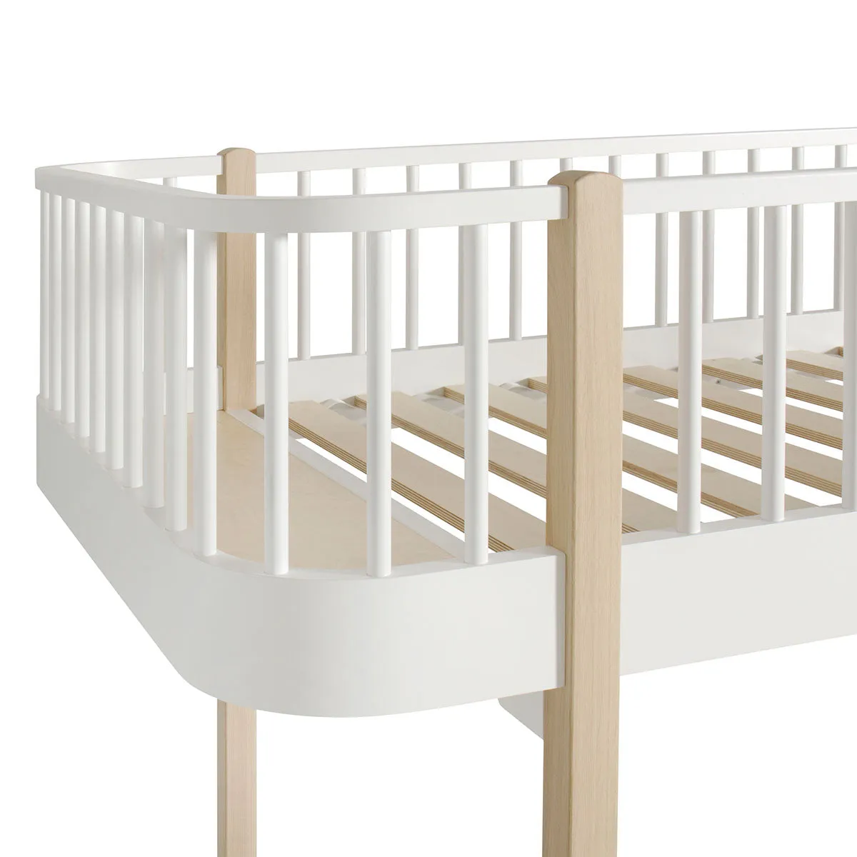 Oliver Furniture Wood Loft Bed Ladder Front White/Oak