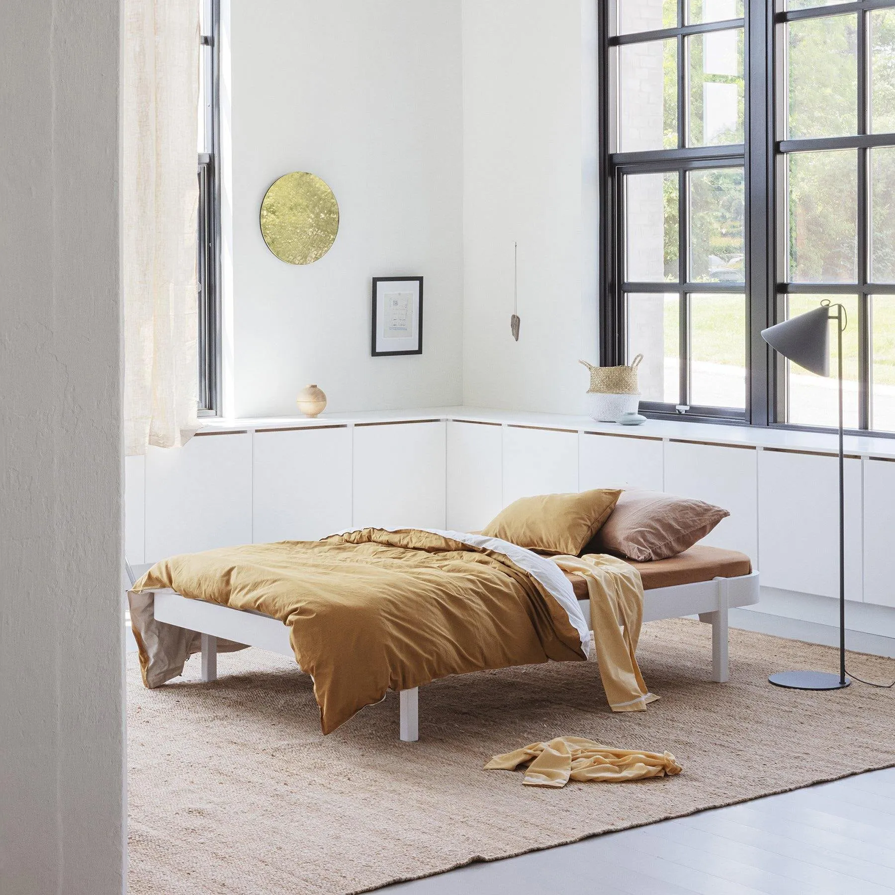 Oliver Furniture Wood Lounger Bed 120 - White (Pre-Order; Est. Delivery in 6-10 Weeks)