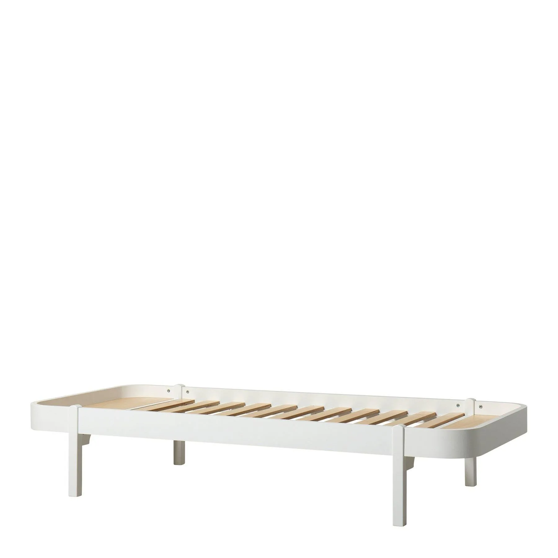 Oliver Furniture Wood Lounger Bed 90 - White (Pre-Order; Est. Delivery in 6-10 Weeks)