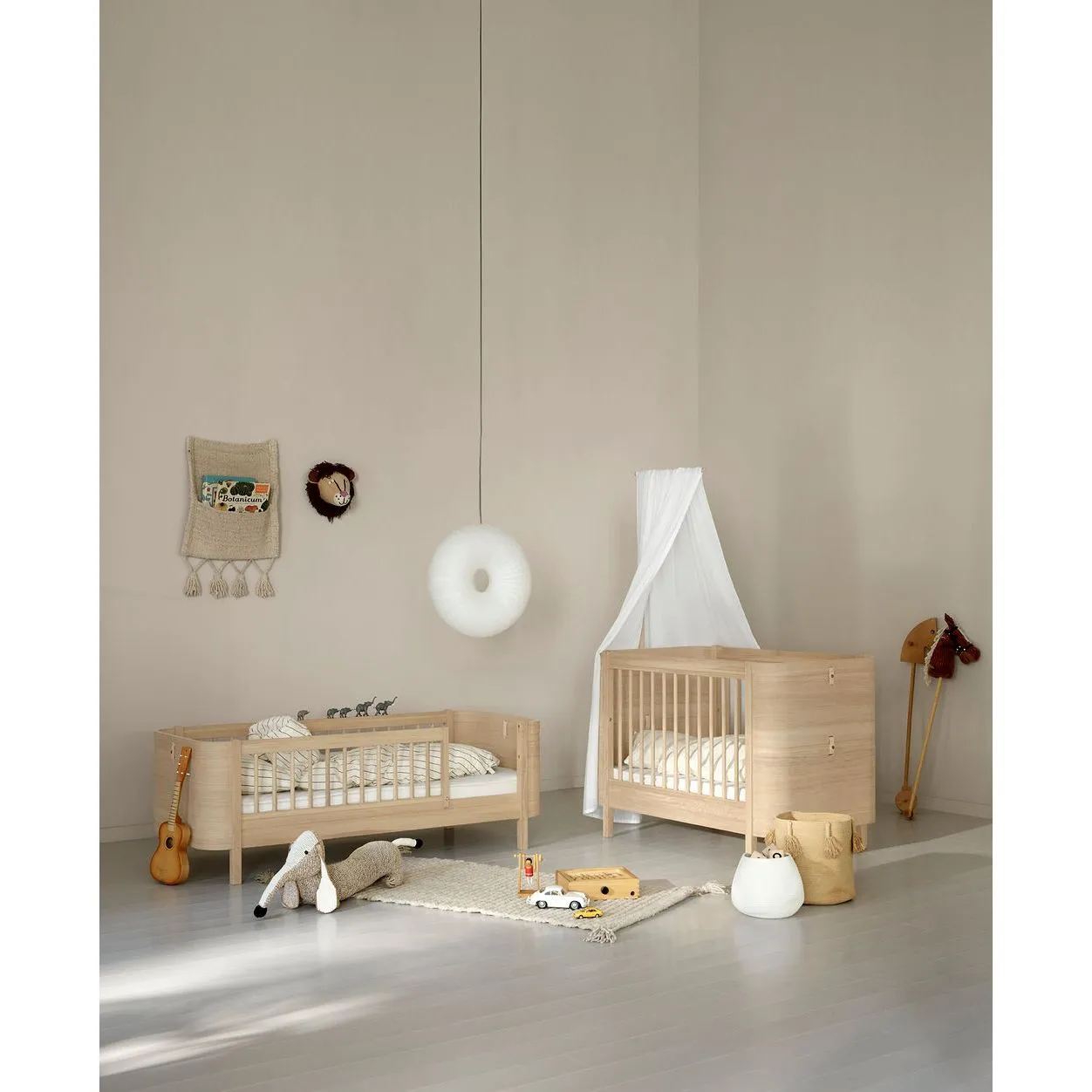 Oliver Furniture Wood Mini  Junior Bed Oak