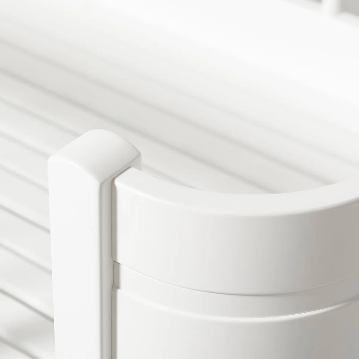 Oliver Furniture Wood Mini  Junior Bed White