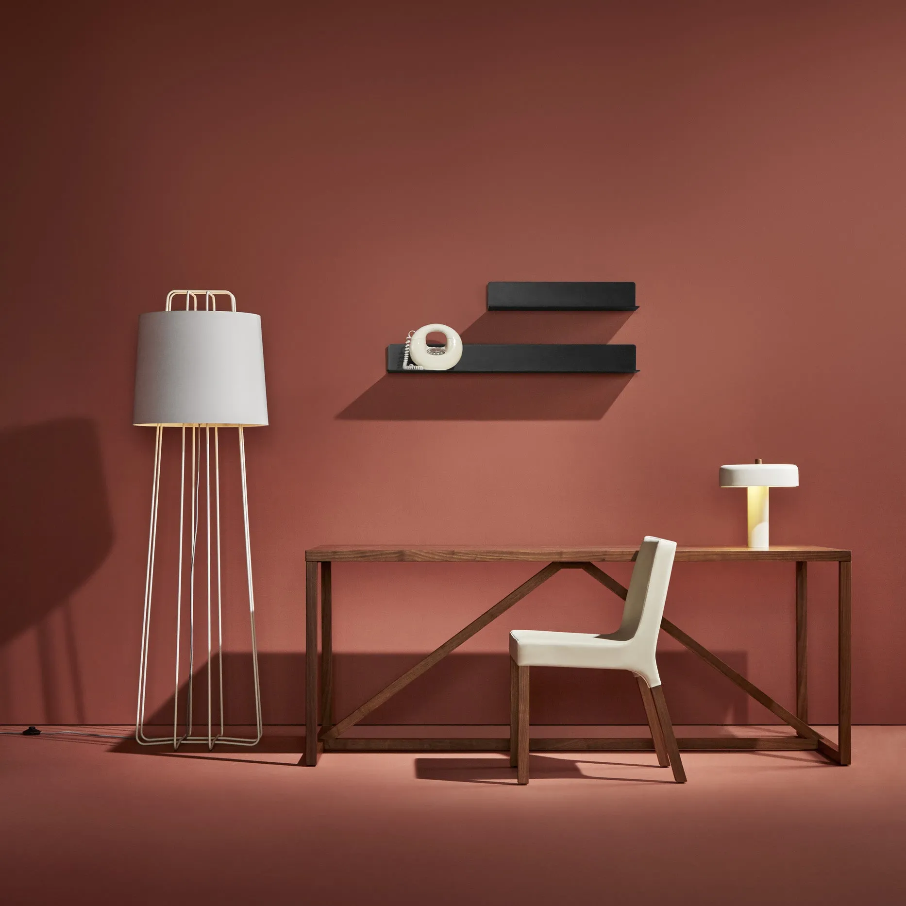 Perimeter Floor Lamp