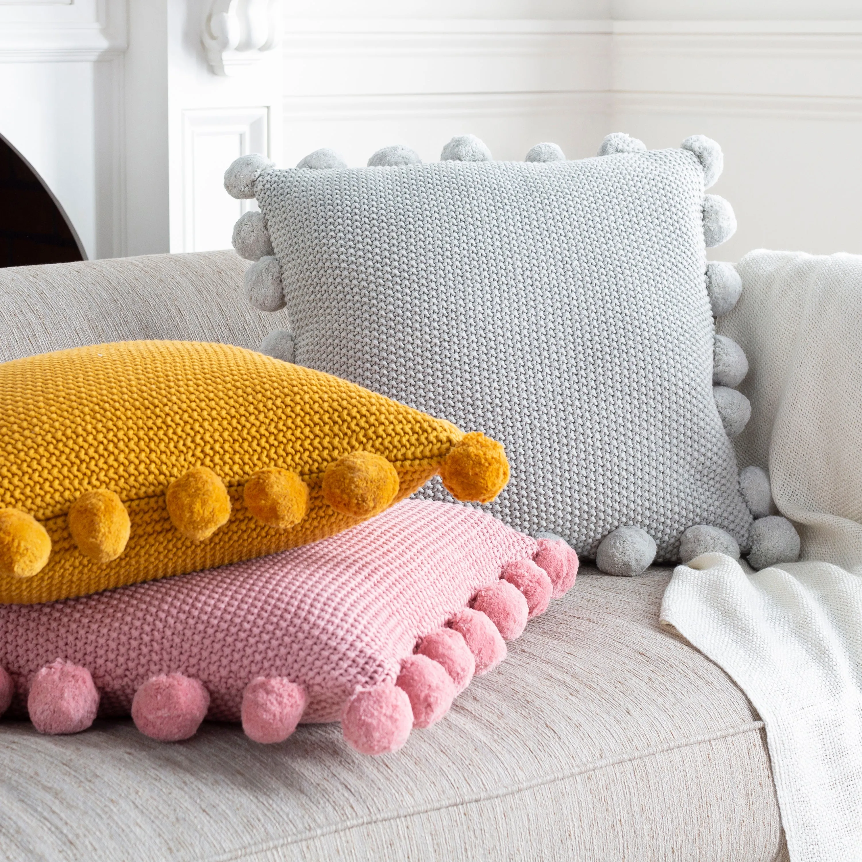 Pomtastic Pillow