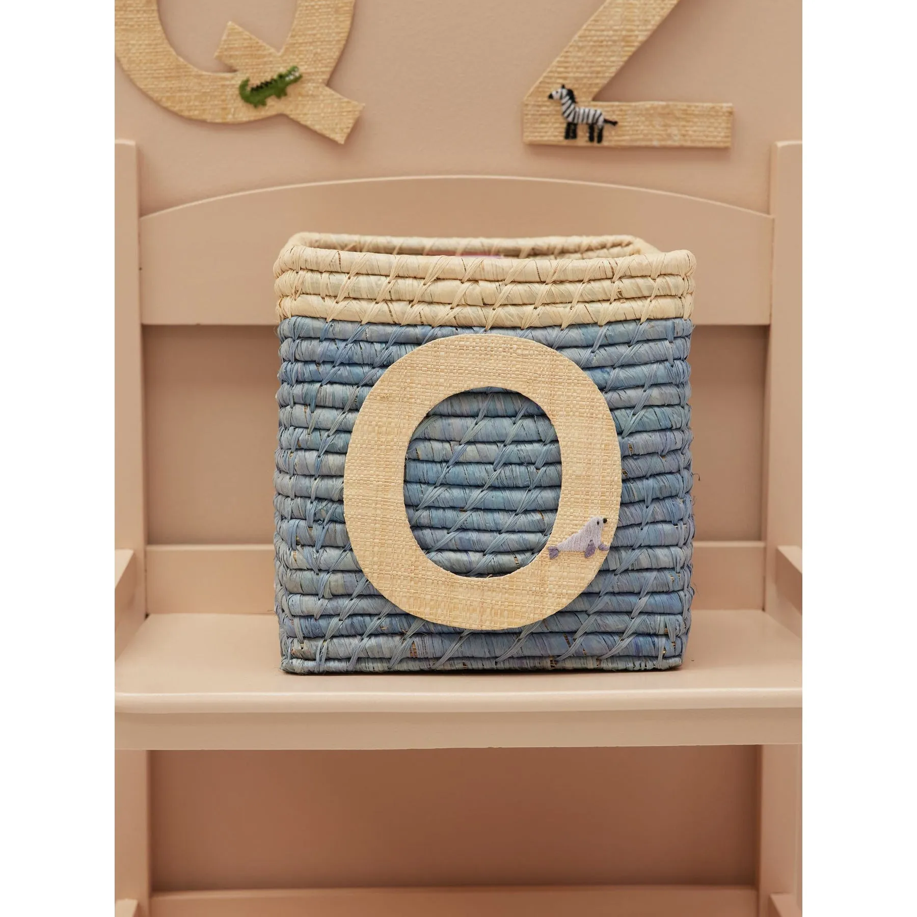 Rice DK Raffia Sticker Letter in Nature with Seal Embroidery - O