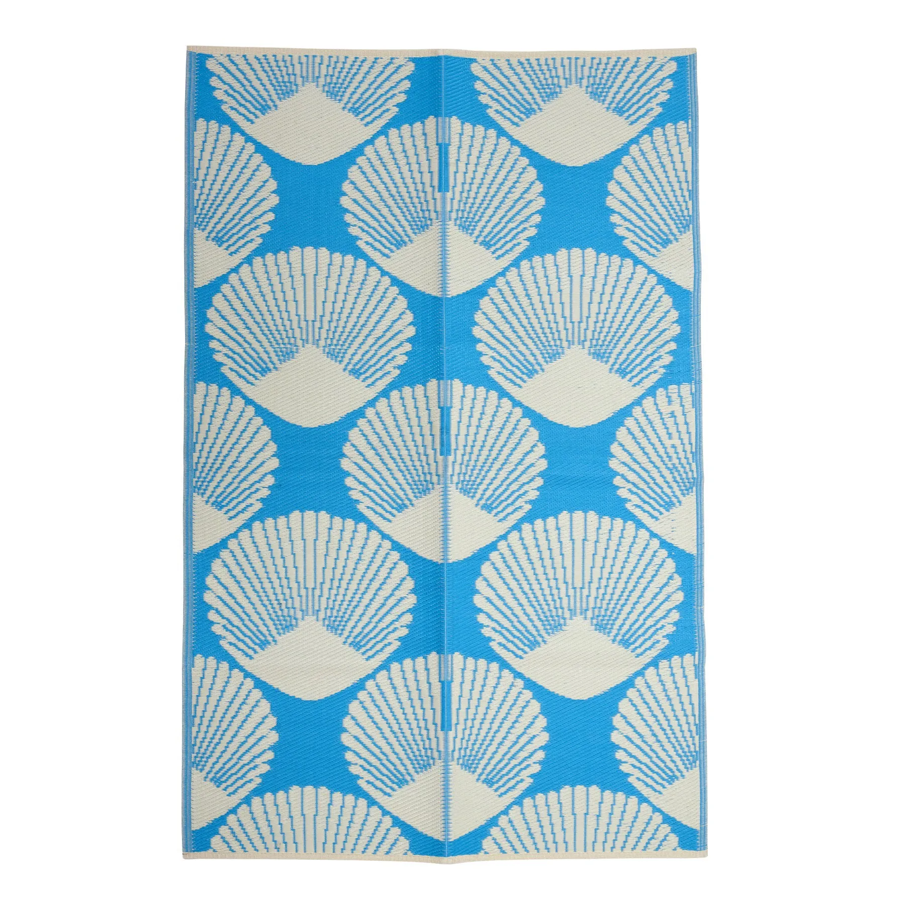 Rice DK Recycled Plastic Carpet with Blue Sea Shell Design