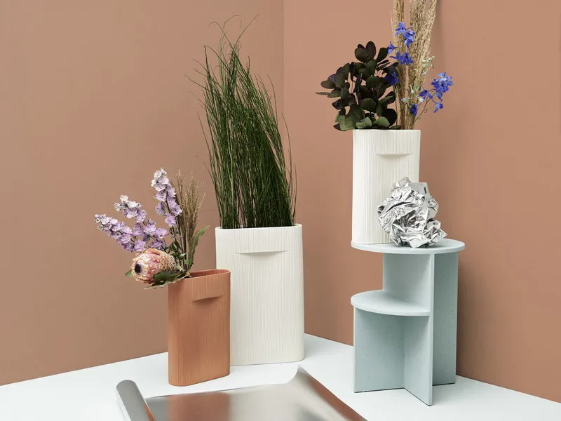 Ridge Vase Terracotta, 19"